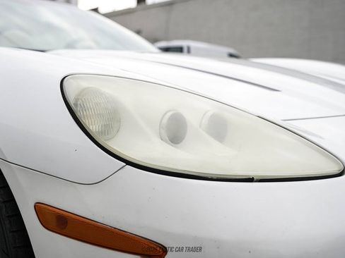 Used 2006 Chevrolet Corvette Convertible w/ Preferred Equipment Group RWD image 62