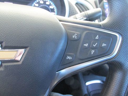 Used 2024 Chevrolet Malibu LT image 17