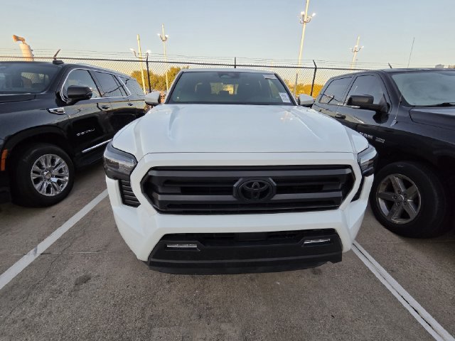 Used 2025 Toyota Tacoma SR5 w/ Blackout Package (GST) AWD/4WD image 2