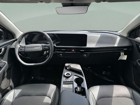 Used 2025 Kia EV6 Light RWD image 25