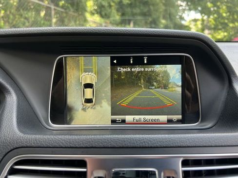 Used 2015 Mercedes-Benz E 550 Cabriolet image 25