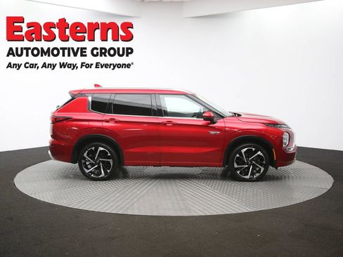Used 2023 Mitsubishi Outlander SEL image 45