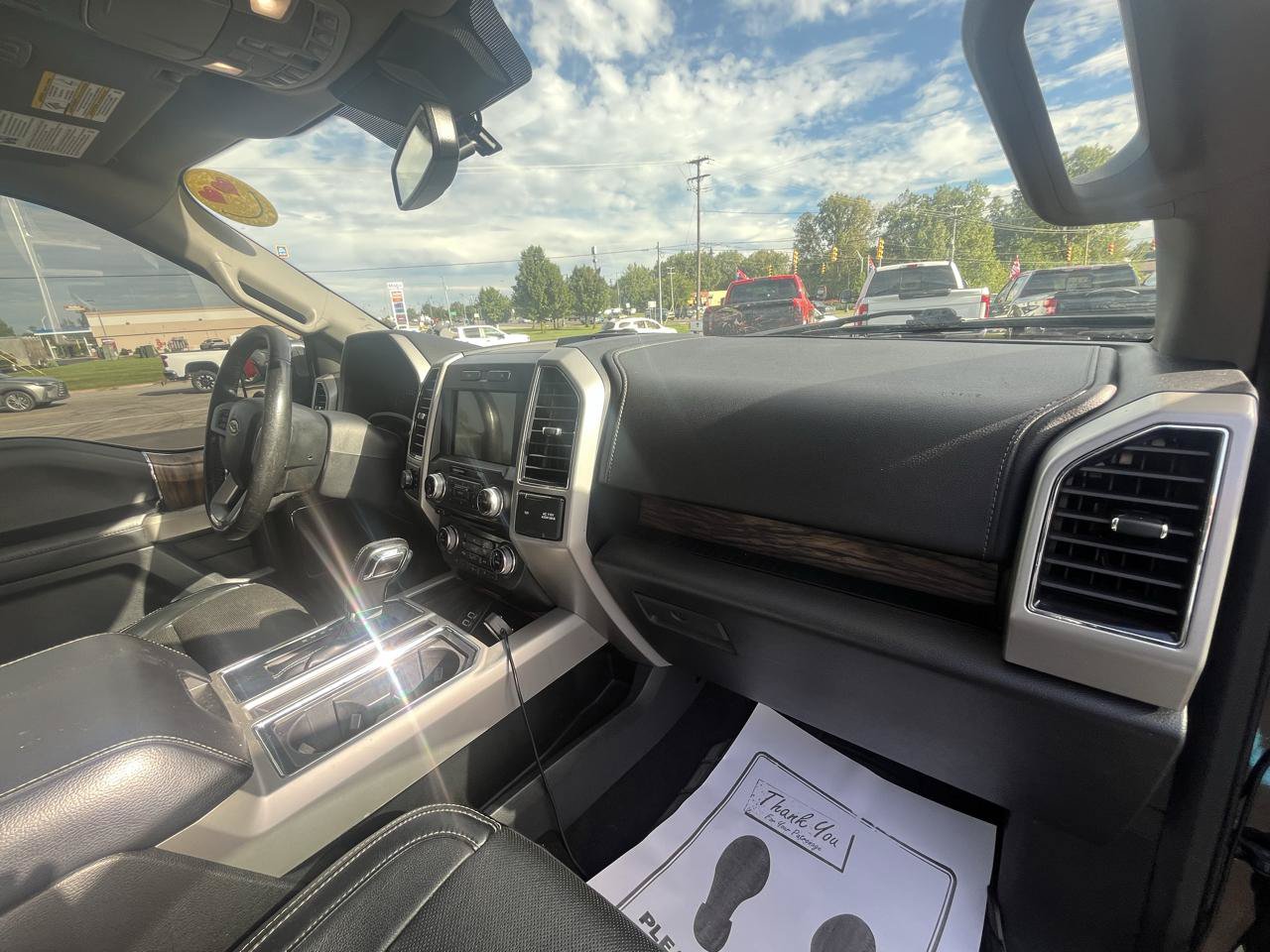 Used 2018 Ford F150 Lariat w/ Equipment Group 502A Luxury AWD/4WD image 18