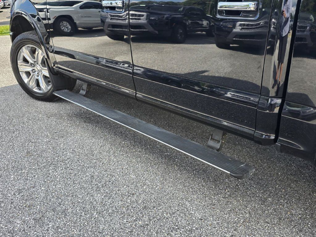 Used 2020 Ford F150 Platinum w/ Equipment Group 701A Luxury AWD/4WD image 30