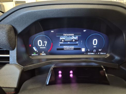 Used 2025 Ford Explorer ST-Line w/ Premium Package RWD image 24