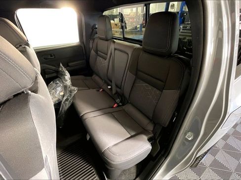 New 2026 Nissan Frontier SV w/ Tow Package image 15