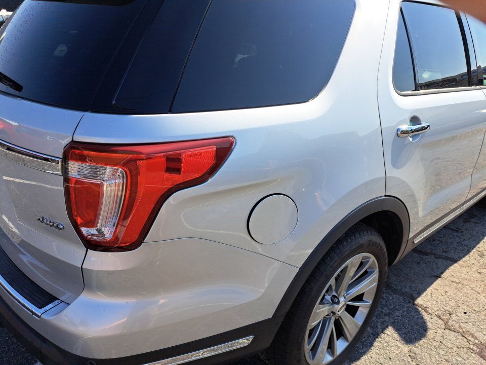 Used 2018 Ford Explorer Limited AWD/4WD image 22