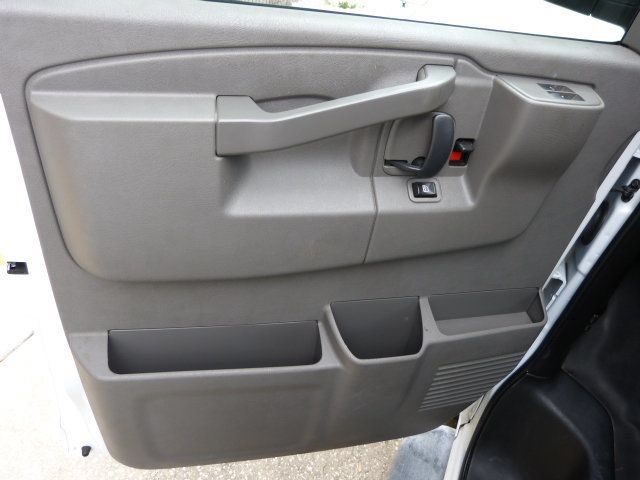 Used 2020 GMC Savana 2500 w/ Driver Convenience Package RWD image 26