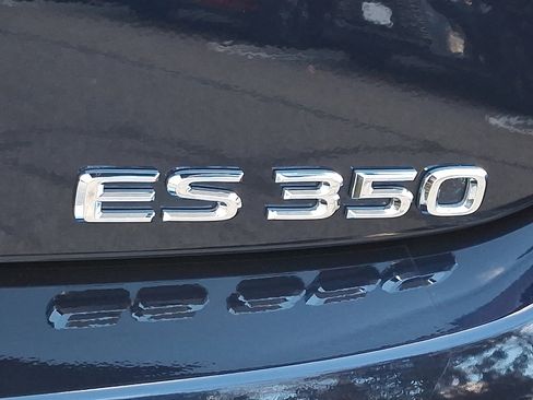 Certified 2023 Lexus ES 350 w/ Premium Package image 31
