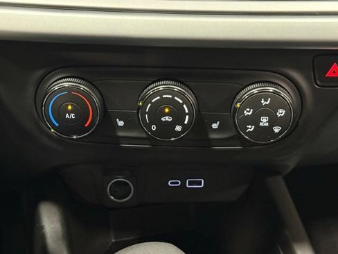 Used 2026 Chevrolet Trax RS w/ Driver Confidence Package FWD image 30