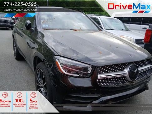 Used 2021 Mercedes-Benz GLC 300 4MATIC image 1