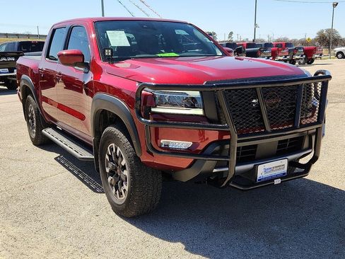 Used 2024 Nissan Frontier PRO-4X w/ Technology Package image 6