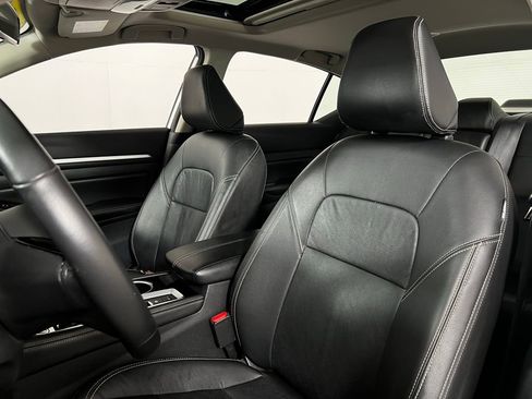 Used 2024 Nissan Altima 2.5 SL image 14