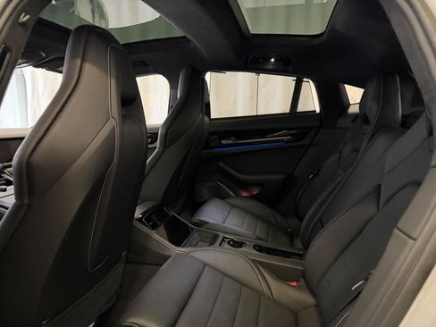 Used 2025 Porsche Panamera Turbo image 24