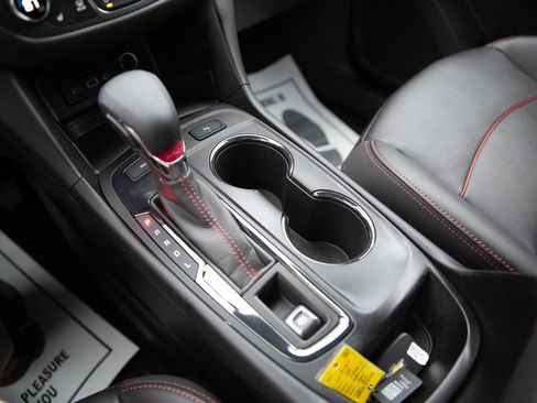 Certified 2022 Chevrolet Equinox RS w/ RS Leather Package image 16