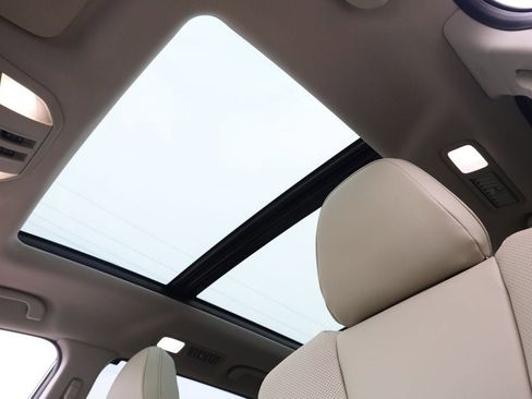 New 2026 Subaru Ascent Limited AWD/4WD image 11