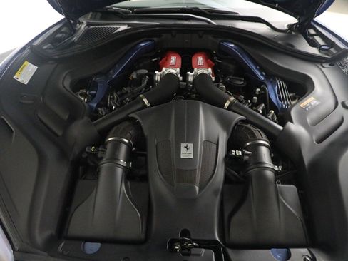 Certified 2020 Ferrari Portofino image 31