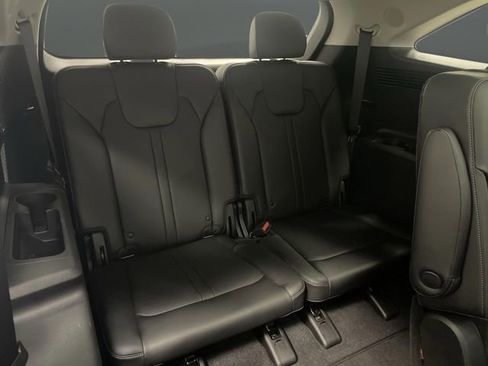 Used 2023 Kia Sorento SX image 34