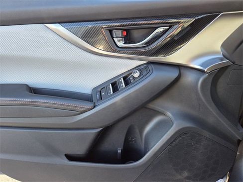 Used 2020 Subaru Crosstrek 2.0i Limited w/ Popular Package #2 image 14