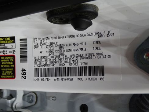 Used 2023 Toyota Tacoma SR image 18