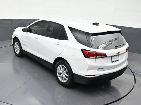 Used 2024 Chevrolet Equinox LS w/ Driver Confidence II Package FWD image 22