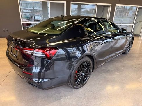 Used 2022 Maserati Ghibli Modena Q4 AWD/4WD image 7