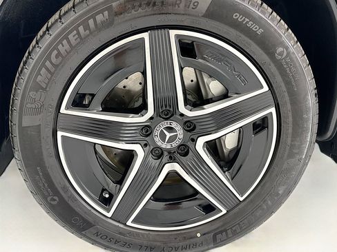 Certified 2026 Mercedes-Benz GLC 300 image 29