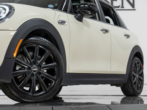 Used 2020 MINI Cooper S w/ Storage Package FWD image 28