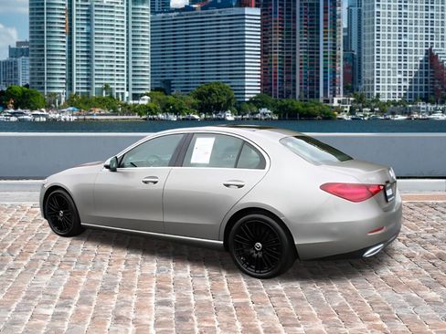 Used 2023 Mercedes-Benz C 300 Sedan image 3