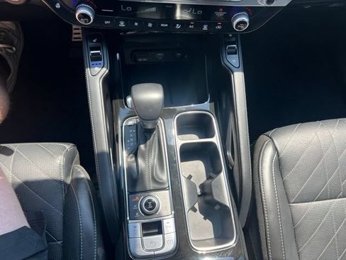 Certified 2024 Kia Telluride SX Prestige X-Line AWD/4WD image 10