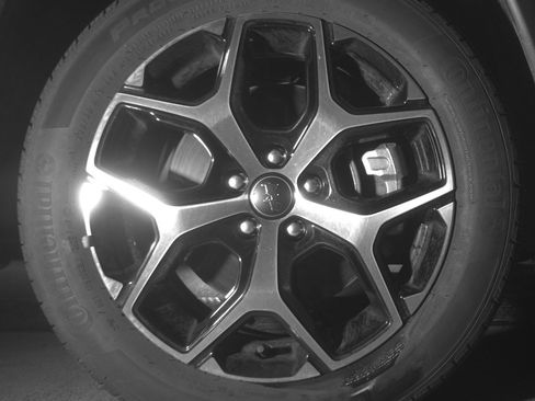 Used 2025 Jeep Compass Limited AWD/4WD image 12