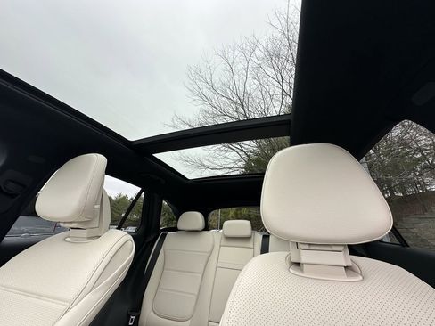 New 2026 Mercedes-Benz GLC 350e GLC 350e image 34