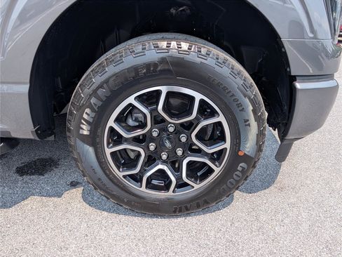 Used 2023 Ford F150 XL w/ STX Appearance Package AWD/4WD image 9