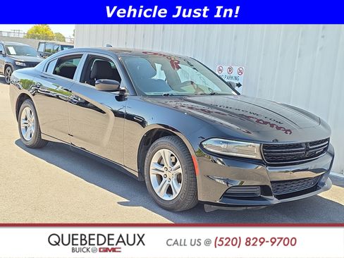 Used 2023 Dodge Charger SXT RWD image 1