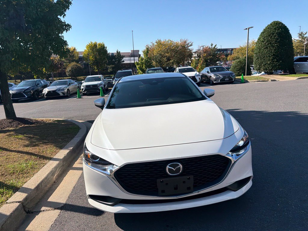 Used 2022 MAZDA MAZDA3 s FWD image 3