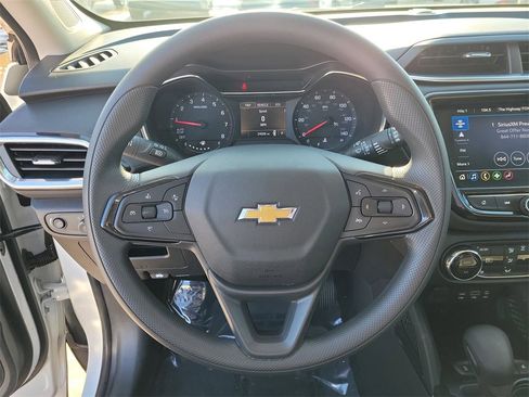 Used 2023 Chevrolet TrailBlazer LT w/ Convenience Package image 20