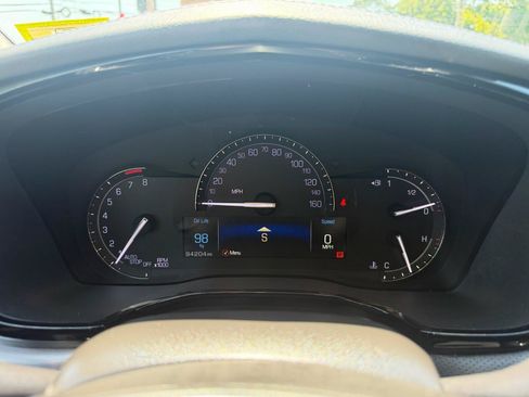 Used 2019 Cadillac XT5 Premium Luxury AWD/4WD image 12