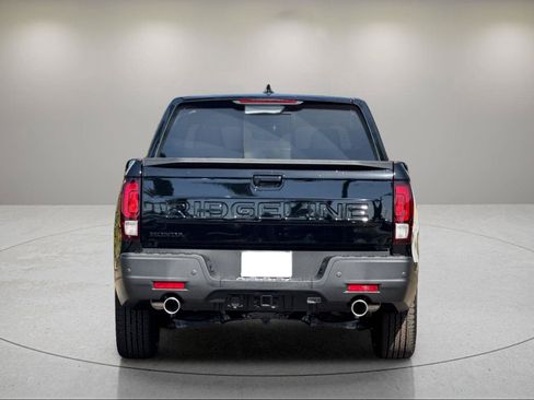 New 2026 Honda Ridgeline Black Edition image 4