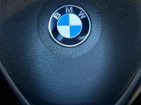 Used 2018 BMW 330i Sedan w/ Convenience Package RWD image 36