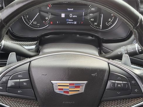 Used 2023 Cadillac XT5 Sportv image 31