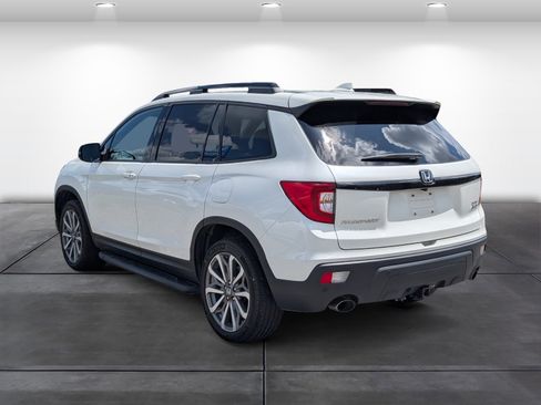 Certified 2019 Honda Passport Elite image 3