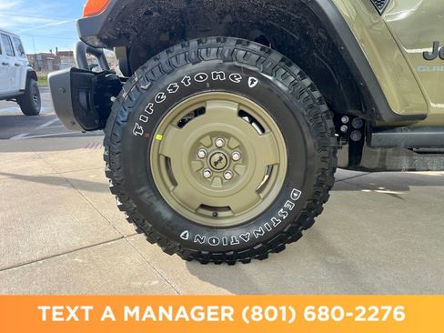 New 2026 Jeep Gladiator Sport AWD/4WD image 25