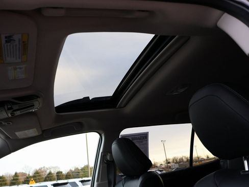 Used 2024 Subaru Outback Limited image 27