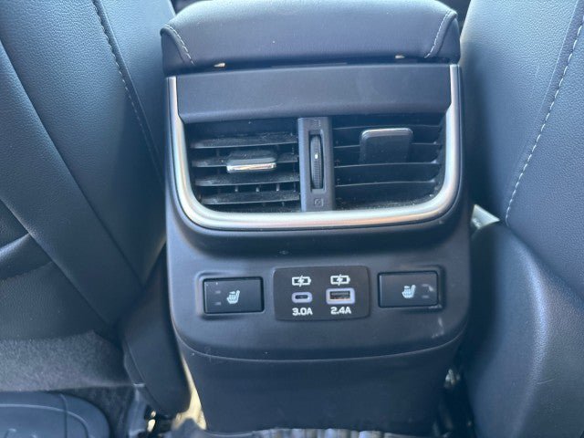 Certified 2024 Subaru Outback Limited AWD/4WD image 36