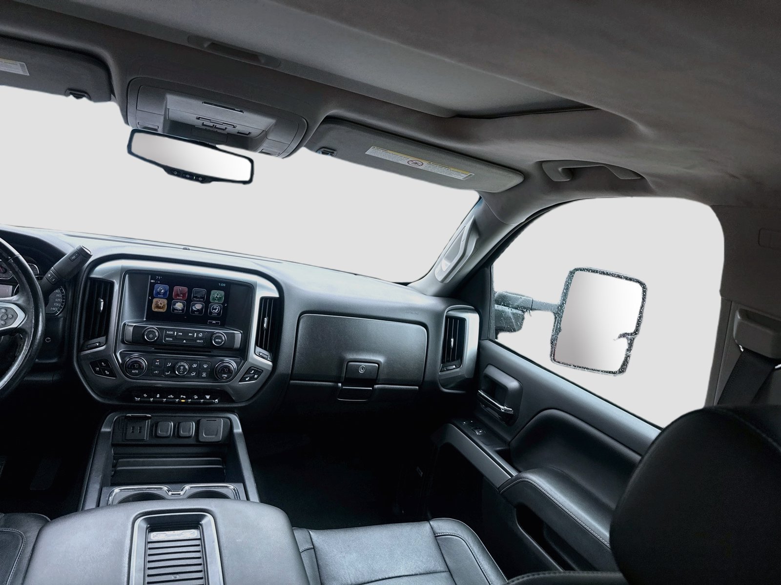 Used 2019 Chevrolet Silverado 2500 LTZ w/ Duramax Plus Package AWD/4WD image 20