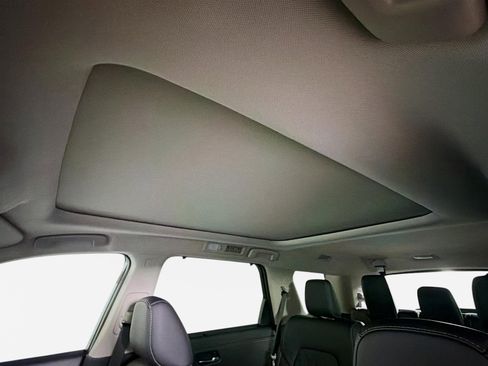 New 2026 Nissan Pathfinder Platinum AWD/4WD image 14