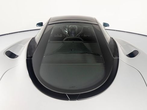 Used 2022 McLaren GT RWD image 42