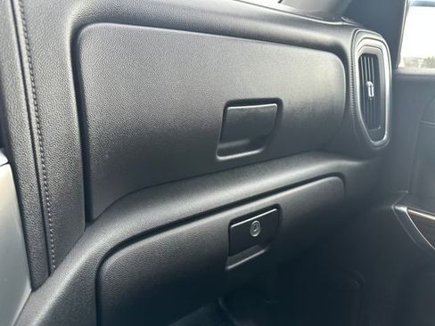 Used 2019 Chevrolet Silverado 1500 LT image 25