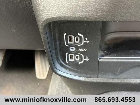 Used 2024 RAM 3500 Big Horn AWD/4WD image 30