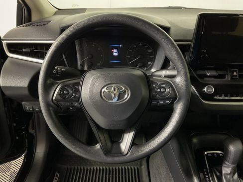 Used 2023 Toyota Corolla LE image 23